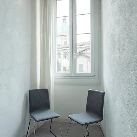 A Quiet Sunny In Apartment Verbania